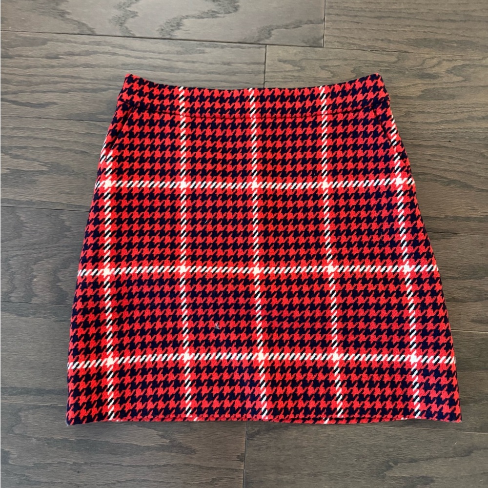 Boden Red, Navy, White Houndstooth Wool Mini Skirt